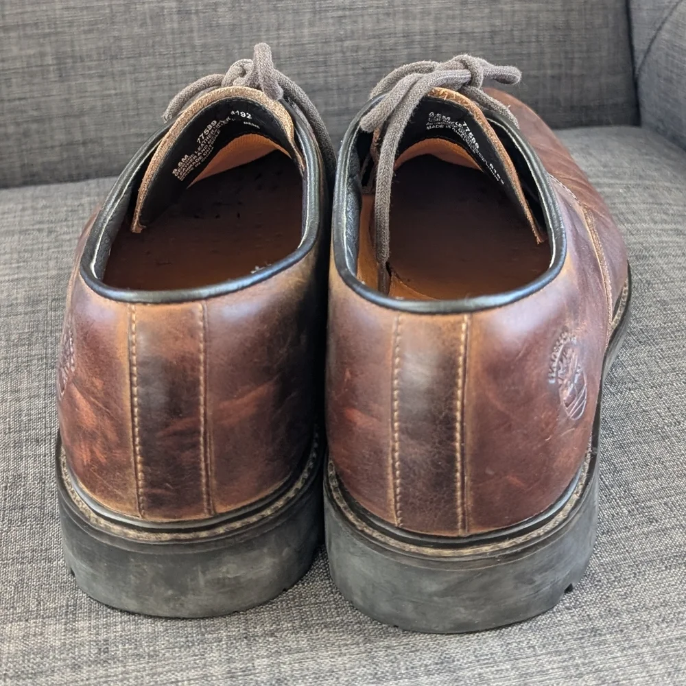 Timberlan Size 9.5 s Men's Brown Leather Shoes / Dress Shoes